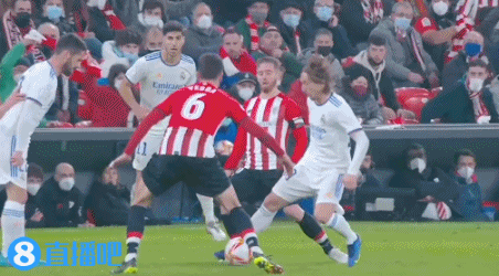 16岁的天空：多特蒙德超新星阿尔伯特本轮青年欧冠集锦