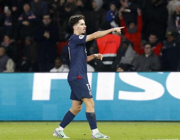 别注意对手 别注意对手