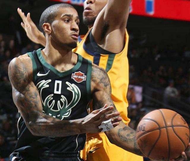 球迷们期待 球迷们期待